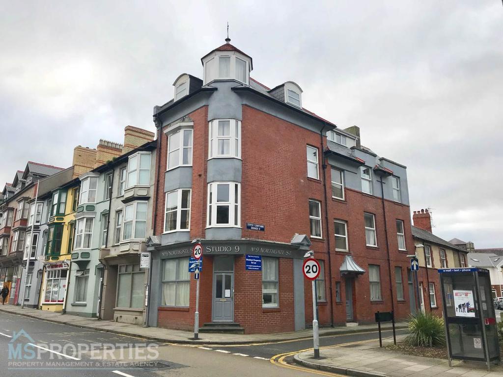 Flat 4 Studio 9, 9 Northgate Street, Aberystwyth 1 bed flat £550 pcm