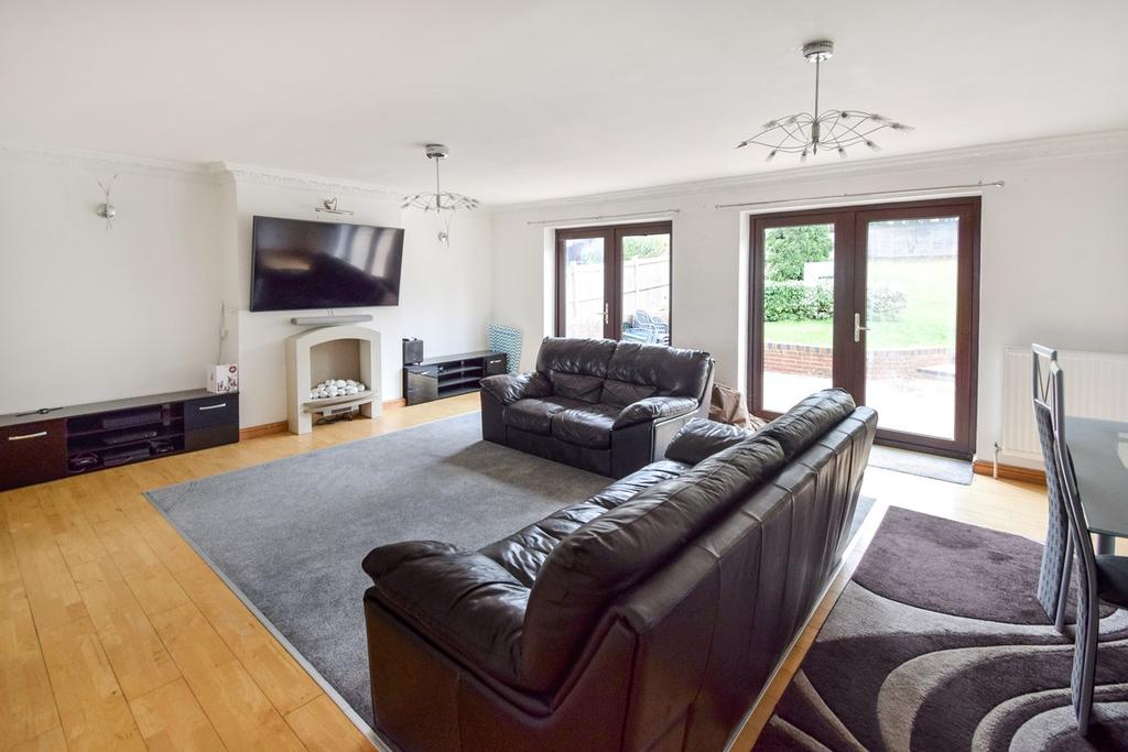 Lords Wood Lane, Lordswood, Chatham, ME5 5 bed detached house £675,000