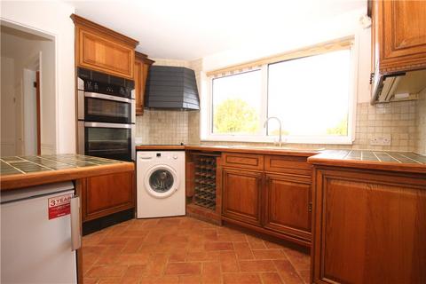 2 bedroom maisonette to rent, Glebe Court, Cross Lanes, Guildford, Surrey, GU1