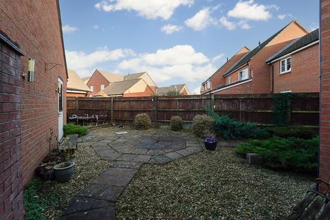 3 bedroom semi-detached house for sale - The Brambles, St Georges, Weston-Super-Mare, BS22