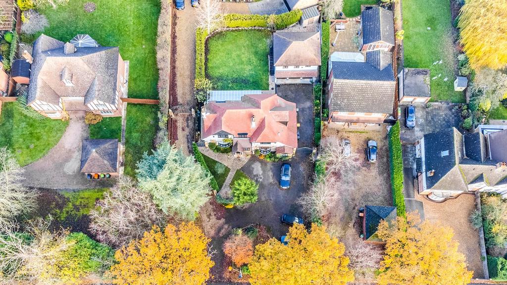 Bromham Road, Biddenham, Bedford, MK40 5 bed detached house for sale