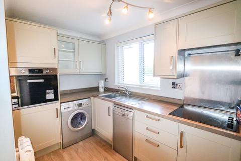 1 bedroom flat for sale, St Martins Way, Battle, TN33