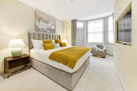 3 bedroom apartment to rent, Egerton Gardens, London, SW3