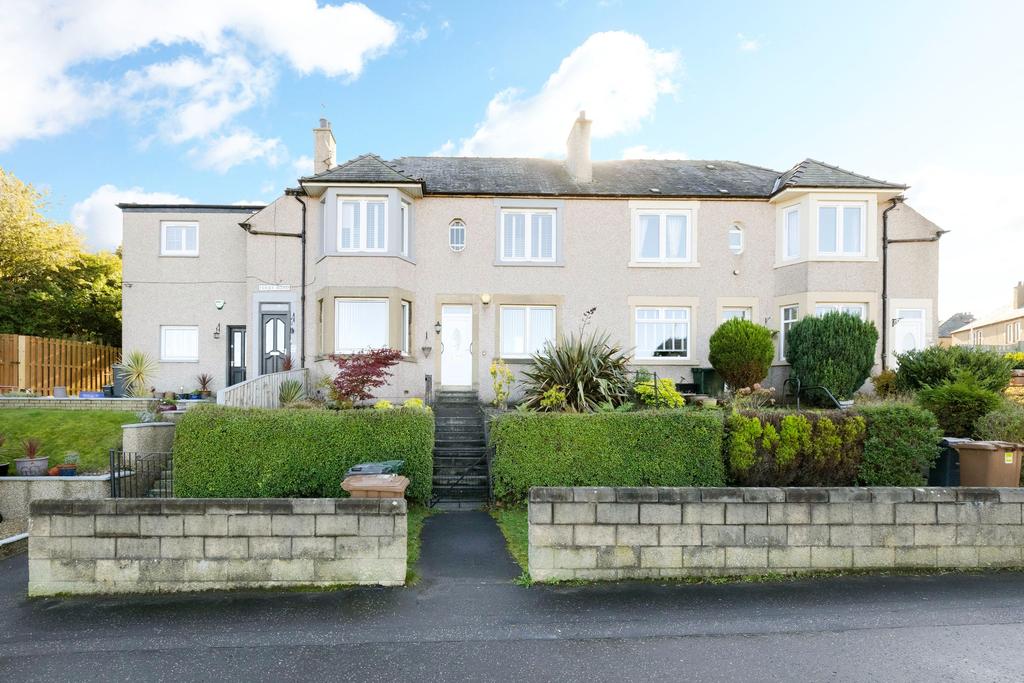 595 Ferry Road, Crewe Toll, Edinburgh 2 bed flat £160,000