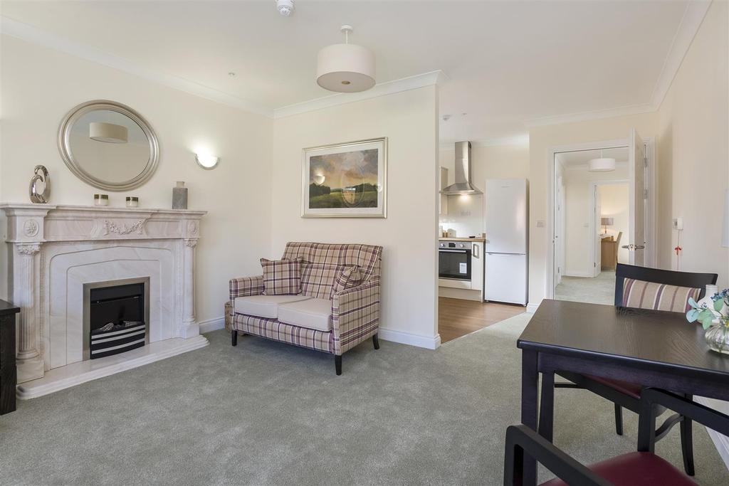 Armistice Close, ShipstononStour 2 bed retirement property £239,950