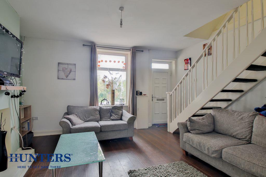 Nall Street, Milnrow, OL16 3LW 3 bed end of terrace house for sale £