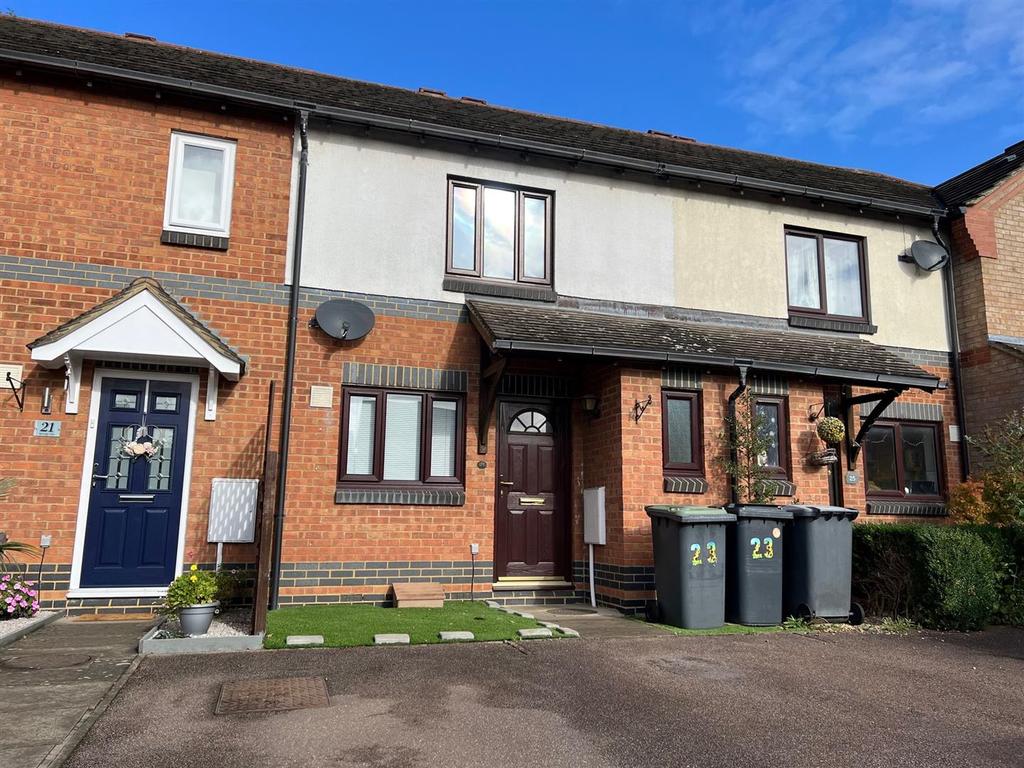 Marston Moretaine 2 bed terraced house £895 pcm (£207 pw)