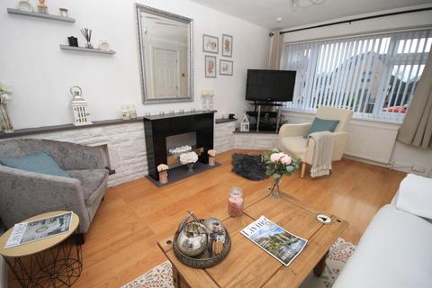41 Plumpton Close, Bradford, BD2 1NJ