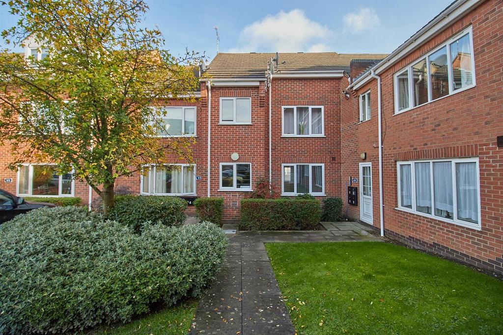 Highfield Street, Earl Shilton, Leicester 1 bed ground floor flat £89,950