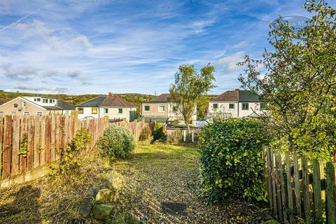 40 Cross Lane, Stocksbridge, Sheffield, S36 1AY