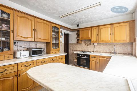 40 Cross Lane, Stocksbridge, Sheffield, S36 1AY
