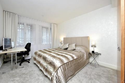 1 bedroom flat for sale, Lancelot Place, Knightsbridge SW7