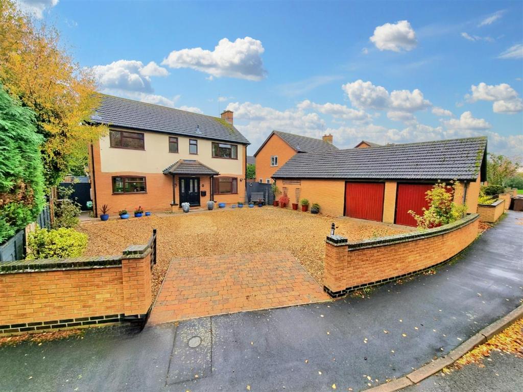 Amsterdam Gardens, Spalding 4 bed detached house for sale £370,000