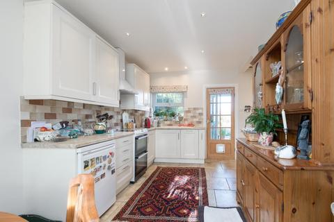 8 Carrside, Great Ouseburn, York, YO26 9RW