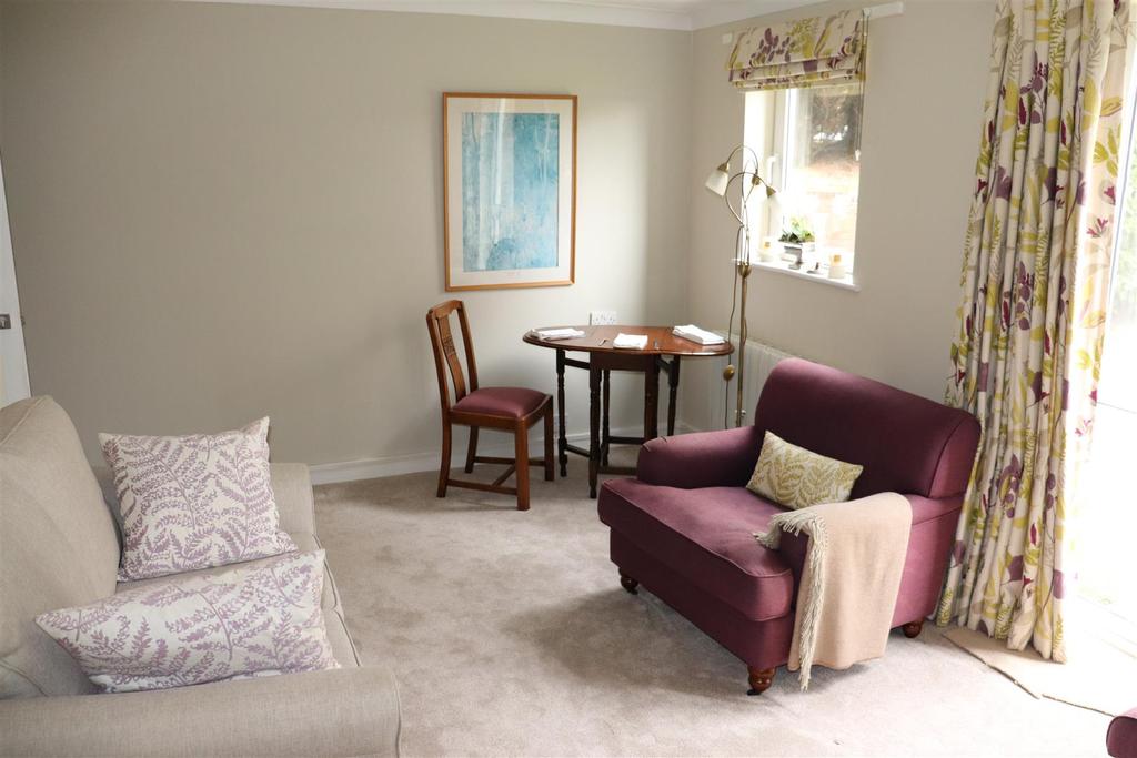 Northgate, Aldridge 2 bed retirement property £110,000