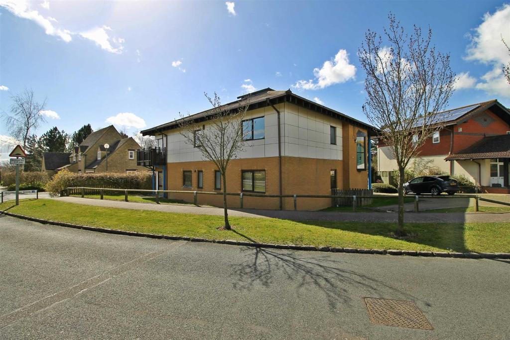 Crowborough Lane, Kents Hill, Milton... 1 bed apartment £850 pcm (£