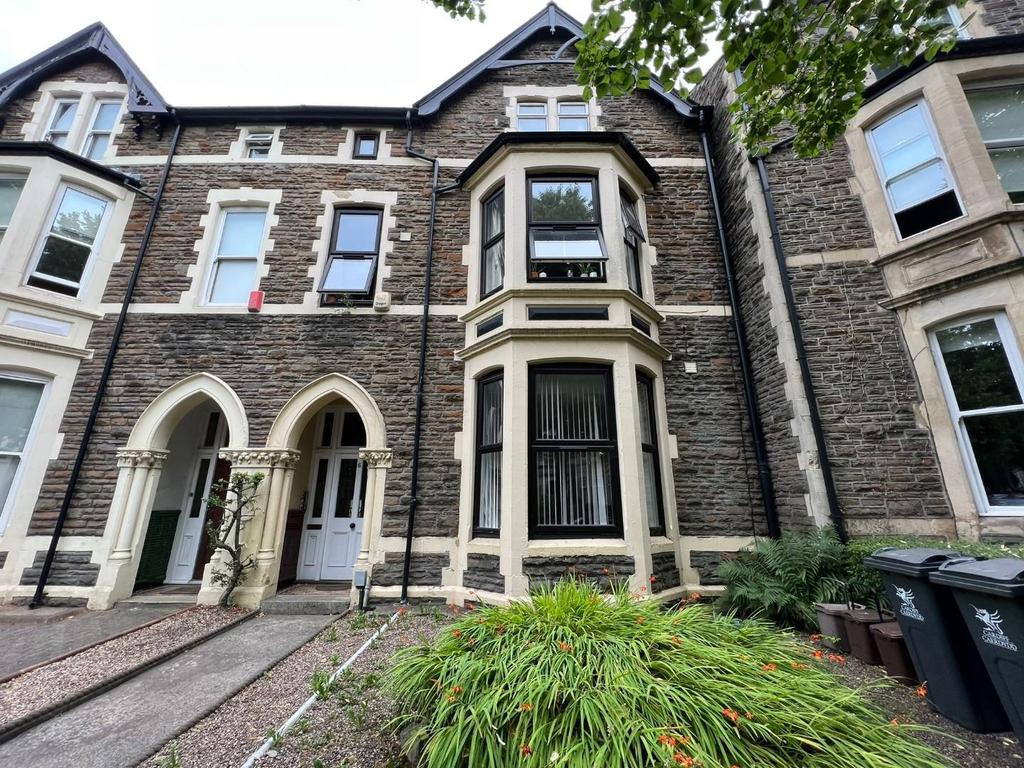 Richmond Road, Cardiff 1 bed private hall £725 pcm (£167 pw)