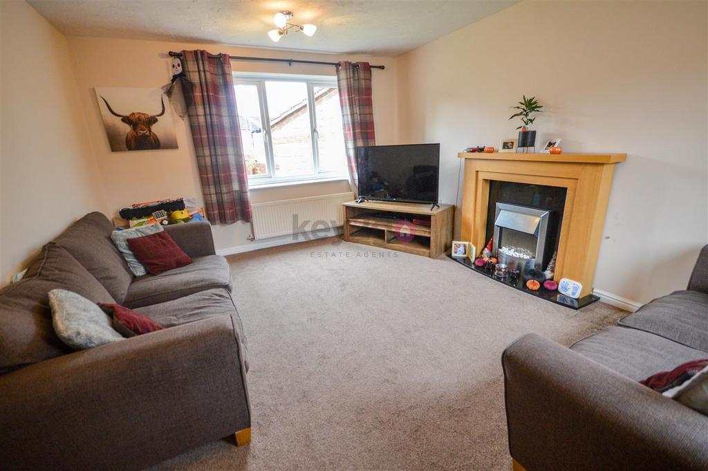 Saddletree View, Mastin Moor, Chesterfield, S43 3 bed detached house