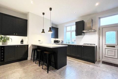 15 Claycliffe Road, Barugh Green, Barnsley, S75 1LR
