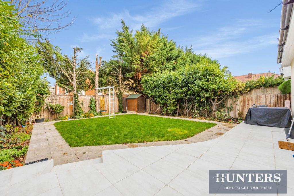 WILLOWHAYNE GARDENS, 9 (12 FROM 21)-19.jpg
