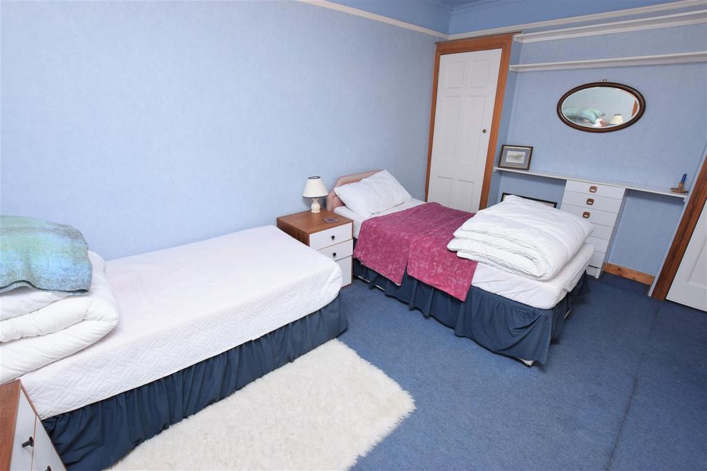 Bedroom one downstairs.jpg