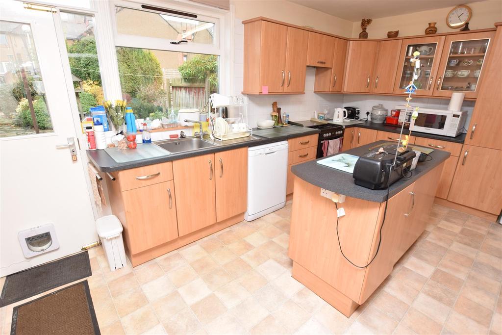 Kitchen one.jpg