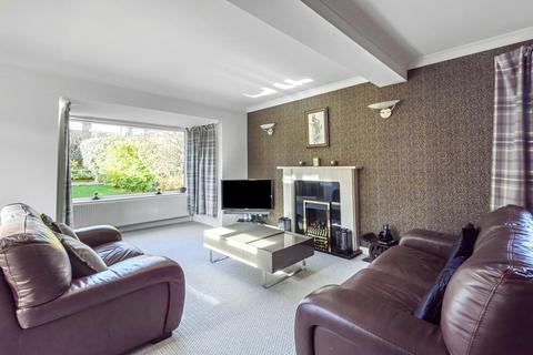 1 Argyll Close, Horsforth, Leeds, LS18 5SP