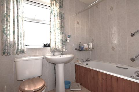 52 Albemarle Gate, Cheltenham, GL50 4PJ