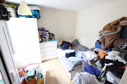 2 bedroom flat for sale - Beulah Road, Thornton Heath