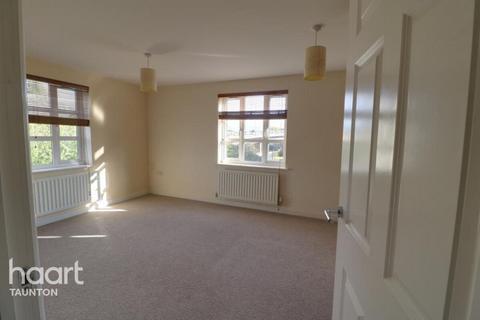 2 bedroom apartment to rent, Massingham Park, Taunton