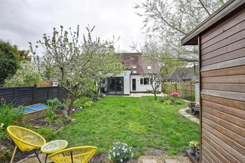 Maryville Causton Road, Cranbrook, TN17 3ER