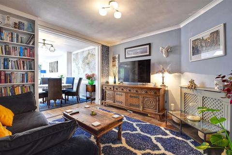 Maryville Causton Road, Cranbrook, TN17 3ER
