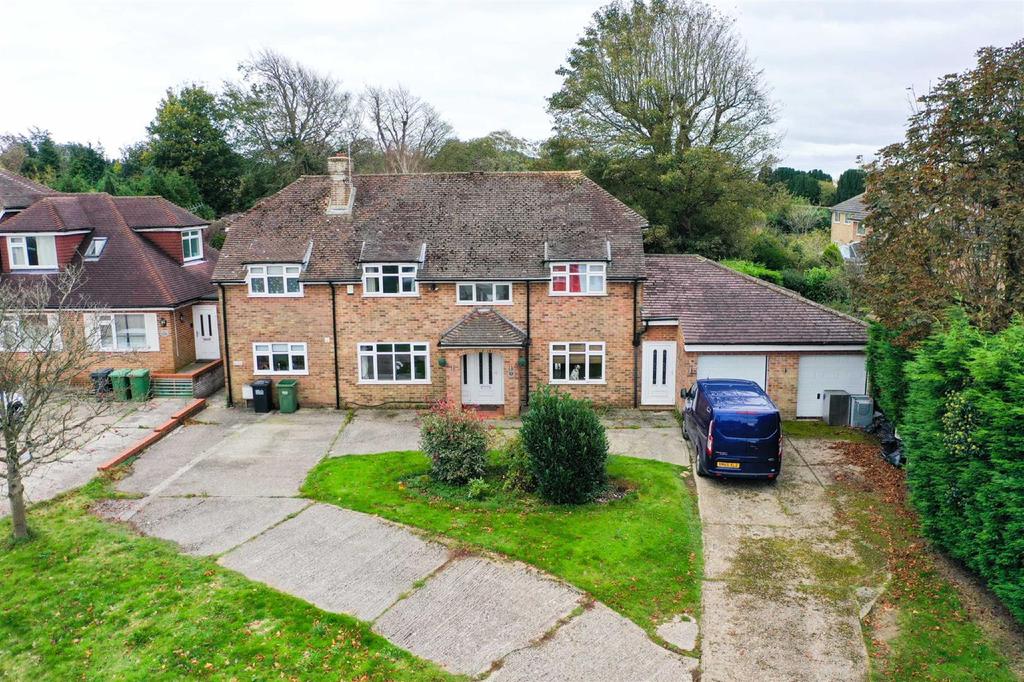Denehurst Gardens, Hastings 7 bed detached house for sale £620,000