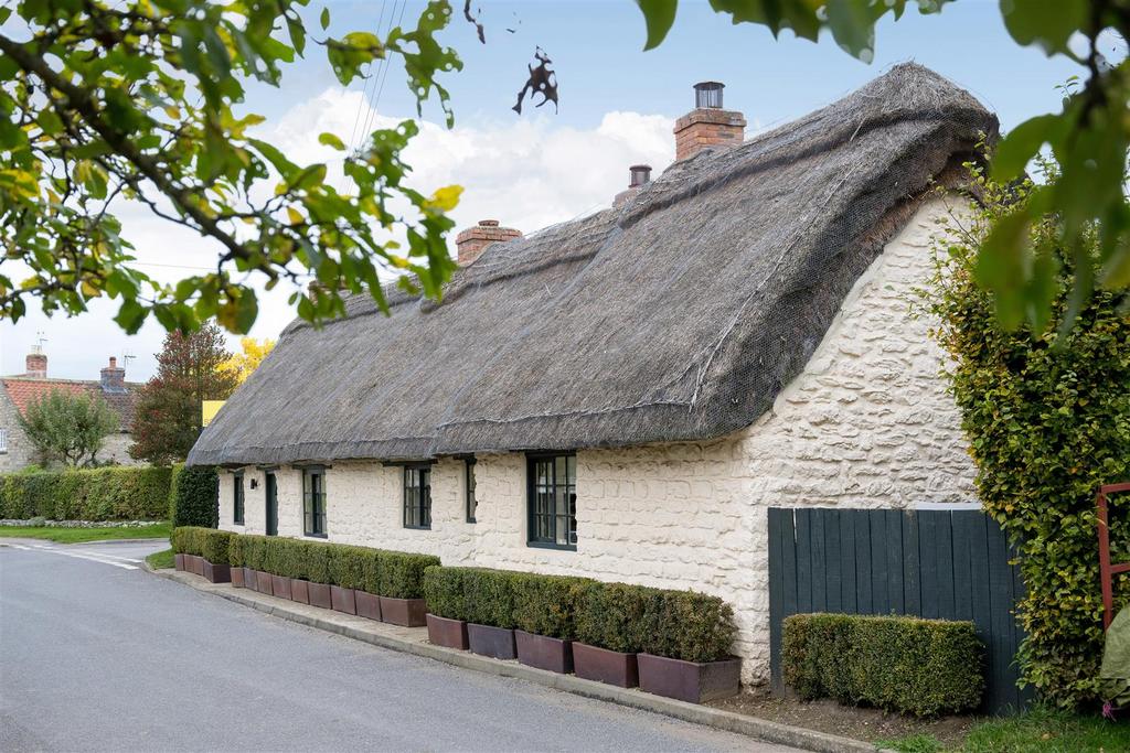 Harome, Near Helmsley, North Yorkshire 3 bed character property for