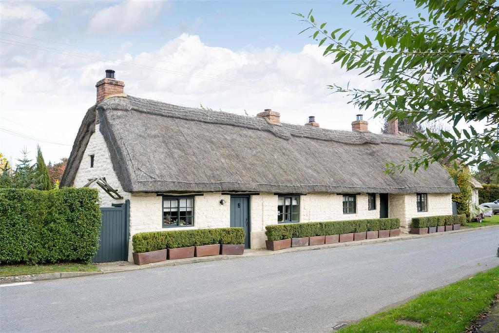 Harome, Near Helmsley, North Yorkshire 3 bed character property for