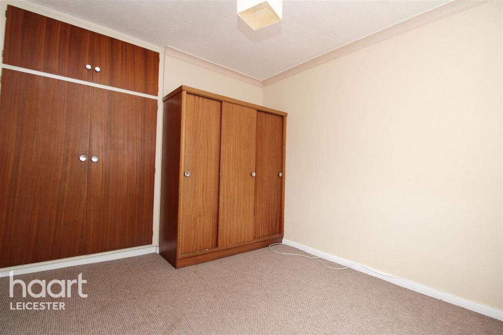 Apartment in Leicester - More