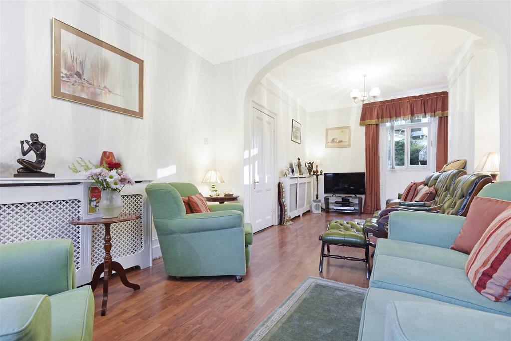 Stoke Newington Church Street, London 5 bed house for sale £1,400,000