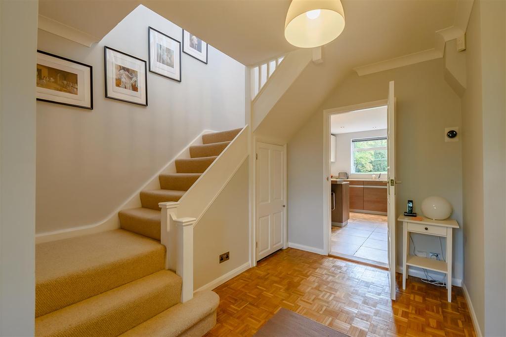 8526319-interior11.jpg