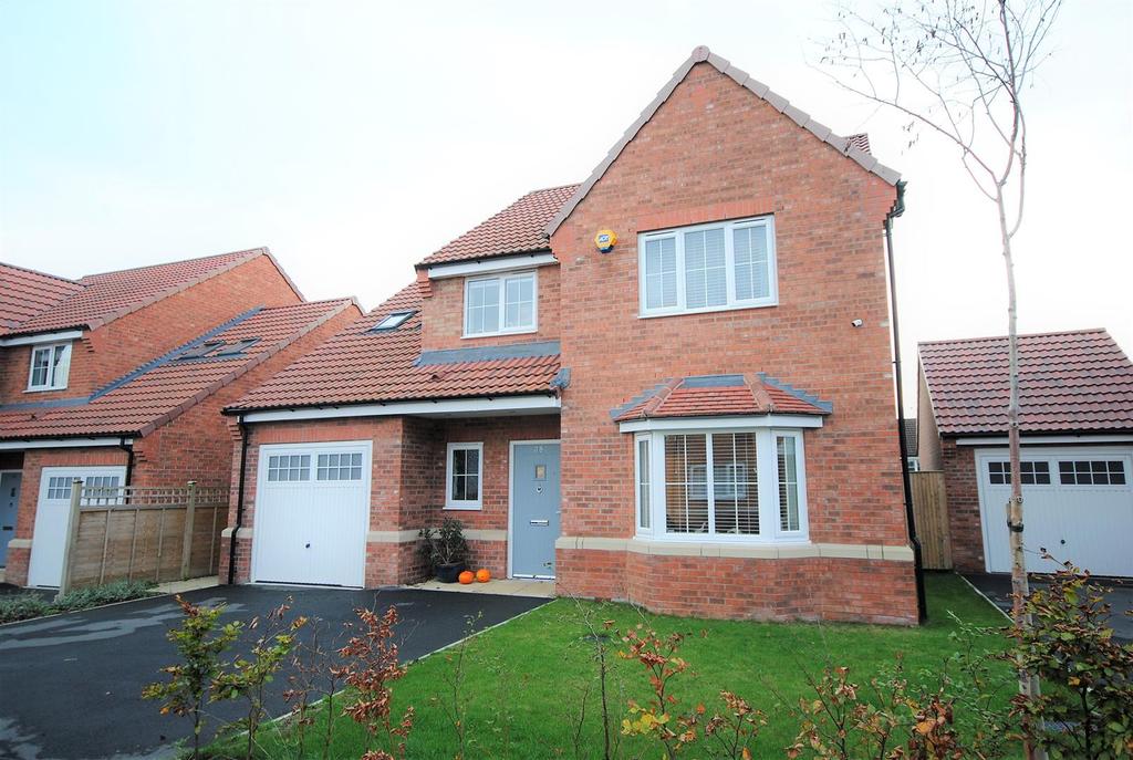 Weyland Road, Sherburn In Elmet, Leeds 4 bed detached house £399,999