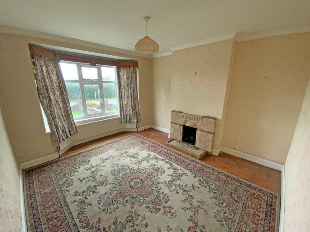 Birstall Road, Birstall, Leicester 3 bed semidetached house £295,000