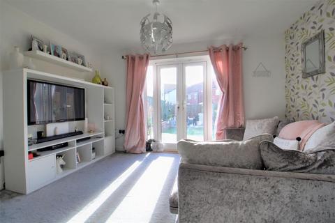 30 Acorn Way, Hardwicke, Gloucester, GL2 4AY