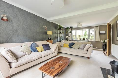 Jonifers Farnham Road, Sheet, Petersfield, GU32 2AP