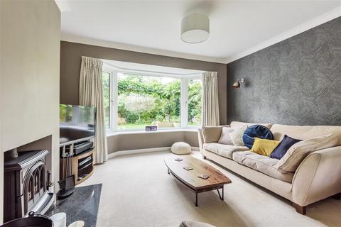 Jonifers Farnham Road, Sheet, Petersfield, GU32 2AP
