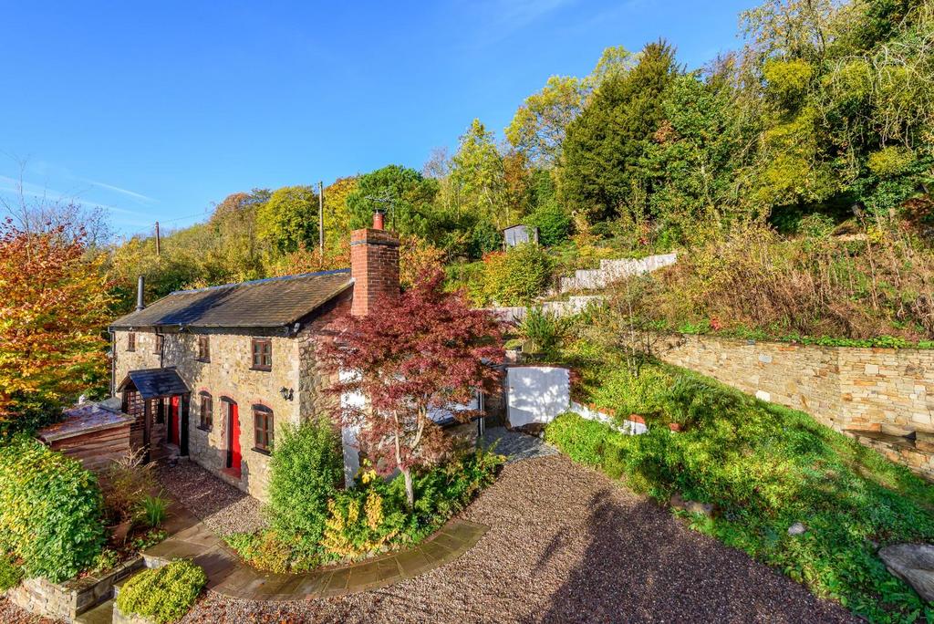Old Quarry Cottage, Shucknall Hill... 3 bed house £575,000