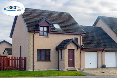 4 bedroom detached house to rent, 117 Knockomie Rise, Forres, IV36 2HE