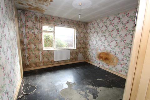 39 Broomfield, Benfleet, SS7 2SR