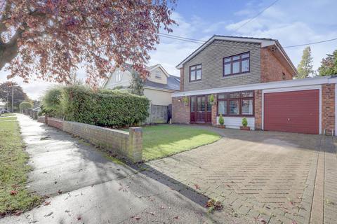 4 bedroom link detached house for sale - York Road, Rayleigh, SS6