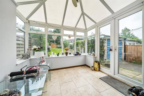 78 Linden Way, Ripley, Woking, GU23 6LP