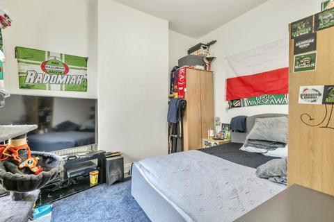 2 bedroom flat for sale - Valnay Street, Tooting