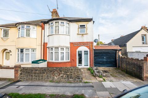 3 bedroom semi-detached house for sale, Inverness Avenue, Westcliff-on-sea, SS0